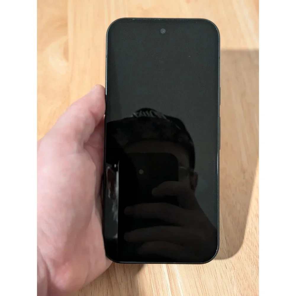 Google Pixel 10 | 128 GB (12 GB) RAM 6.3